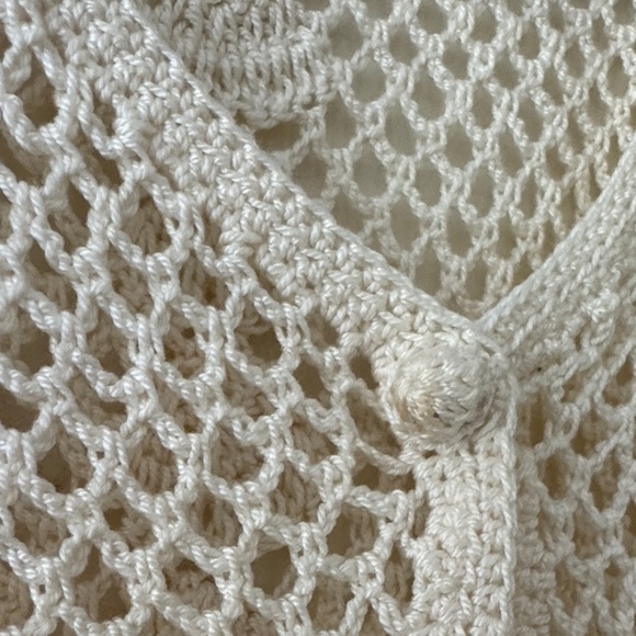 Women's Garden Park Open-Knit Crotchet Top - Picture 6 of 7